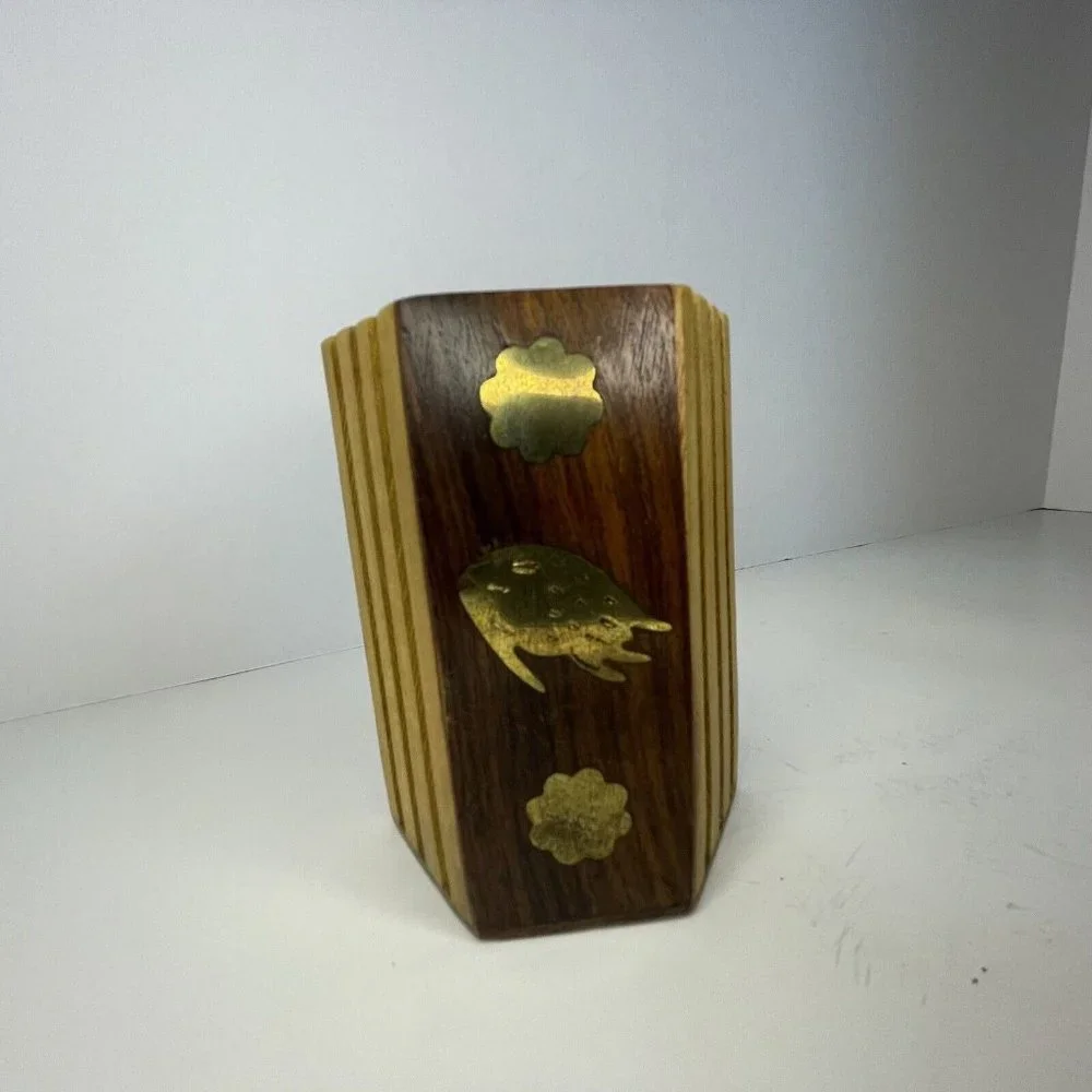Vintage Wooden Hexagon Small‎ Figures Brass Bird Fish Birds Inlay Pencil Holder